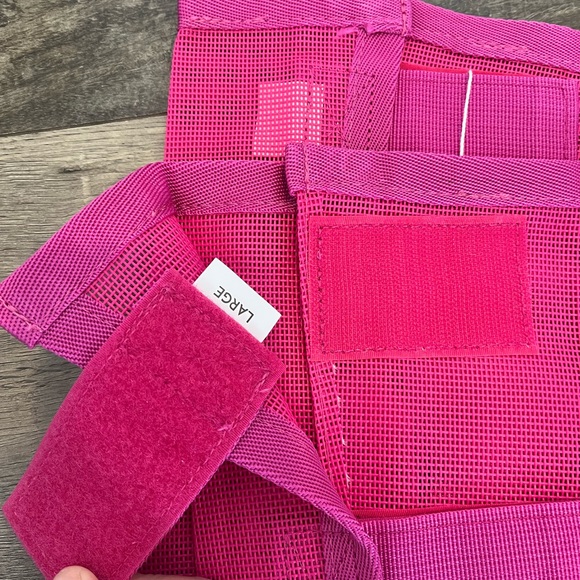 Harrison Howard Large Horse Fly Boots New Pink Magenta Loose Fitting Set of 4 - Picture 5 of 8